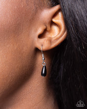 Load image into Gallery viewer, Dainty Diversity - Black