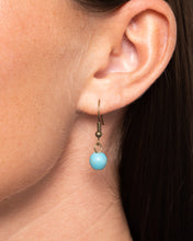 Load image into Gallery viewer, Stony Spur - Brass