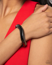 Load image into Gallery viewer, Abstract Audience - Black
