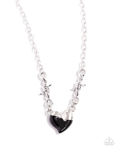 Trendy Tribute - Black